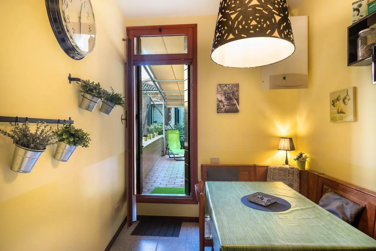 Terrazzina - Romantic Pied A Terre At The Heart Of Cannaregio District Venezia Appartamento